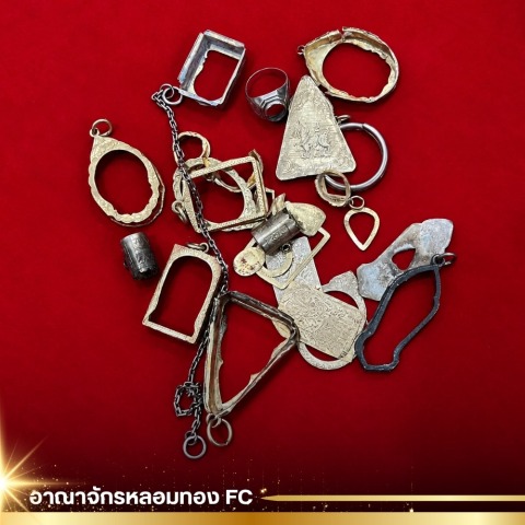 อาณาจักรหลอมทอง FC (10)